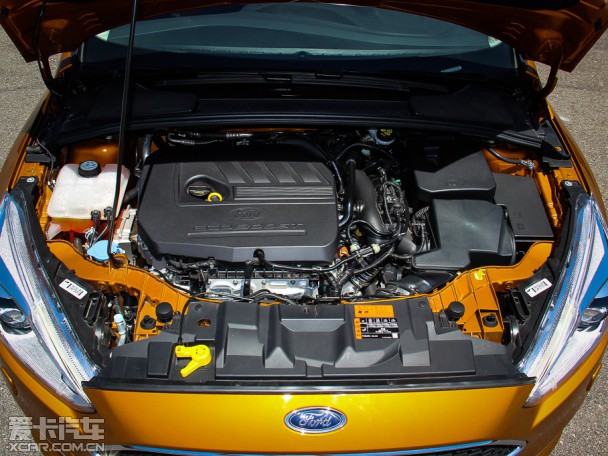 長安福特2015款新福克斯兩廂