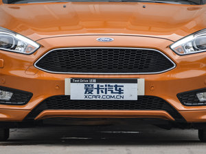 2015Ɏ EcoBoost 180 Ԅ\ ^