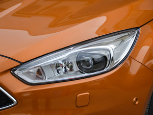 2015Ɏ EcoBoost 180 Ԅ(dng)\(yn)(dng) (x)(ji)^