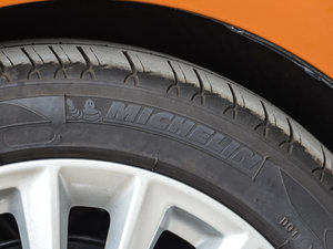 2015Ɏ EcoBoost 180 Ԅ(dng)\(yn)(dng) (x)(ji)^