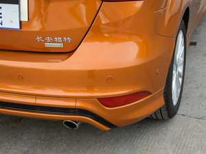 2015Ɏ EcoBoost 180 Ԅ\ ^