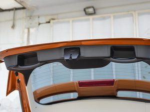 2015Ɏ EcoBoost 180 Ԅ\ g