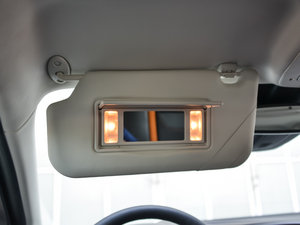 2015Ɏ EcoBoost 180 Ԅ\ g