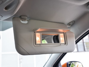 2015Ɏ EcoBoost 180 Ԅ\ g