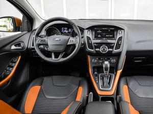 2015Ɏ EcoBoost 180 Ԅ\ п؅^