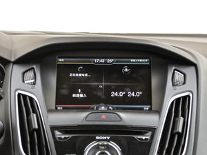 2015Ɏ EcoBoost 180 Ԅ\ п؅^