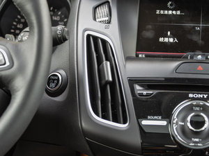 2015Ɏ EcoBoost 180 Ԅ\ п؅^