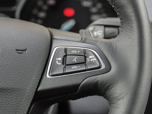 2015Ɏ EcoBoost 180 Ԅ\ п؅^