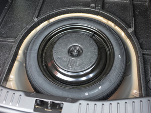 2015Ɏ EcoBoost 180 Ԅ\ 