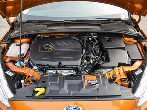 2015Ɏ EcoBoost 180 Ԅ\ 