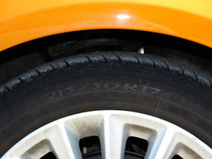 2015Ɏ EcoBoost 180 Ԅ\ ^