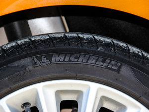 2015Ɏ EcoBoost 180 Ԅ\ ݆̥Ʒ