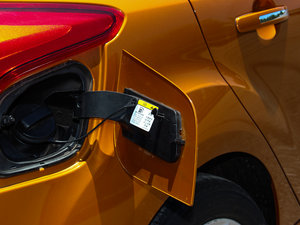 2015Ɏ EcoBoost 180 Ԅ\ ^