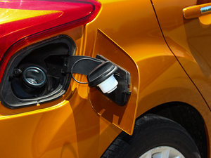 2015Ɏ EcoBoost 180 Ԅ\ ^