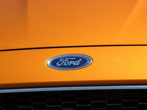 2015Ɏ EcoBoost 180 Ԅ\ (x)(ji)^