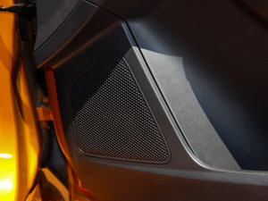 2015Ɏ EcoBoost 180 Ԅ\ g