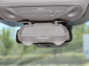 2015Ɏ EcoBoost 180 Ԅ\ g