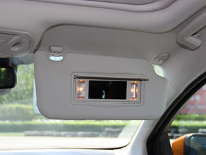 2015Ɏ EcoBoost 180 Ԅ\ g