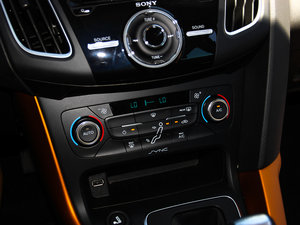 2015Ɏ EcoBoost 180 Ԅ(dng)\(yn)(dng) п؅^(q)