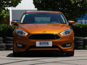 2015Ɏ EcoBoost 180 Ԅ\ ^