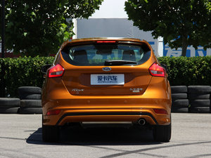 2015Ɏ EcoBoost 180 Ԅ\ ^