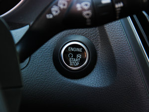 2015Ɏ EcoBoost 180 Ԅ(dng)\(yn)(dng) п؅^(q)