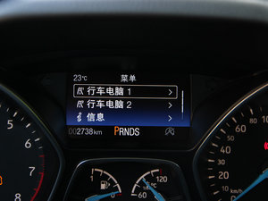 2015Ɏ EcoBoost 180 Ԅ\ п؅^(q)