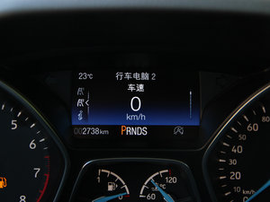 2015Ɏ EcoBoost 180 Ԅ\ п؅^(q)