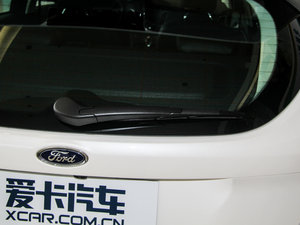 2015Ɏ EcoBoost 180 Ԅ\ ^