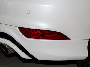 2015Ɏ EcoBoost 180 Ԅ\ ^