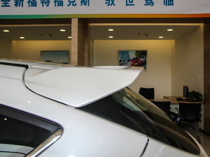 2015Ɏ EcoBoost 180 Ԅ\ ^