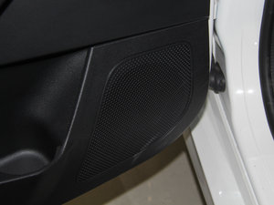 2015Ɏ EcoBoost 180 Ԅ(dng)\(yn)(dng) g