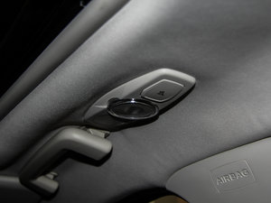 2015Ɏ EcoBoost 180 Ԅ\ g