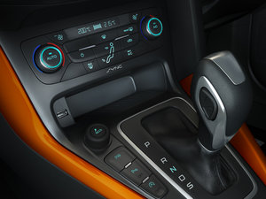 2015Ɏ EcoBoost 180 Ԅ(dng)\(yn)(dng) п؅^(q)