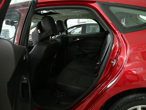 2015Ɏ EcoBoost 125 ԄӳL g