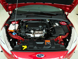 2015Ɏ EcoBoost 125 ԄӳL 