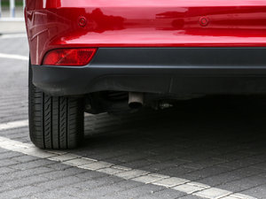 2015Ɏ EcoBoost 125 ԄӳL Ś