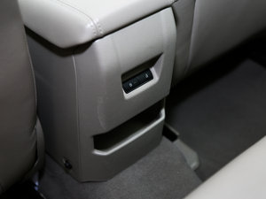 2015Ɏ EcoBoost 125 ԄӳL g