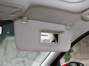 2015Ɏ EcoBoost 125 ԄӳL g