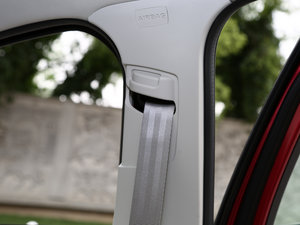 2015Ɏ EcoBoost 125 ԄӳL g