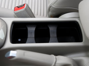 2015Ɏ EcoBoost 125 ԄӳL g