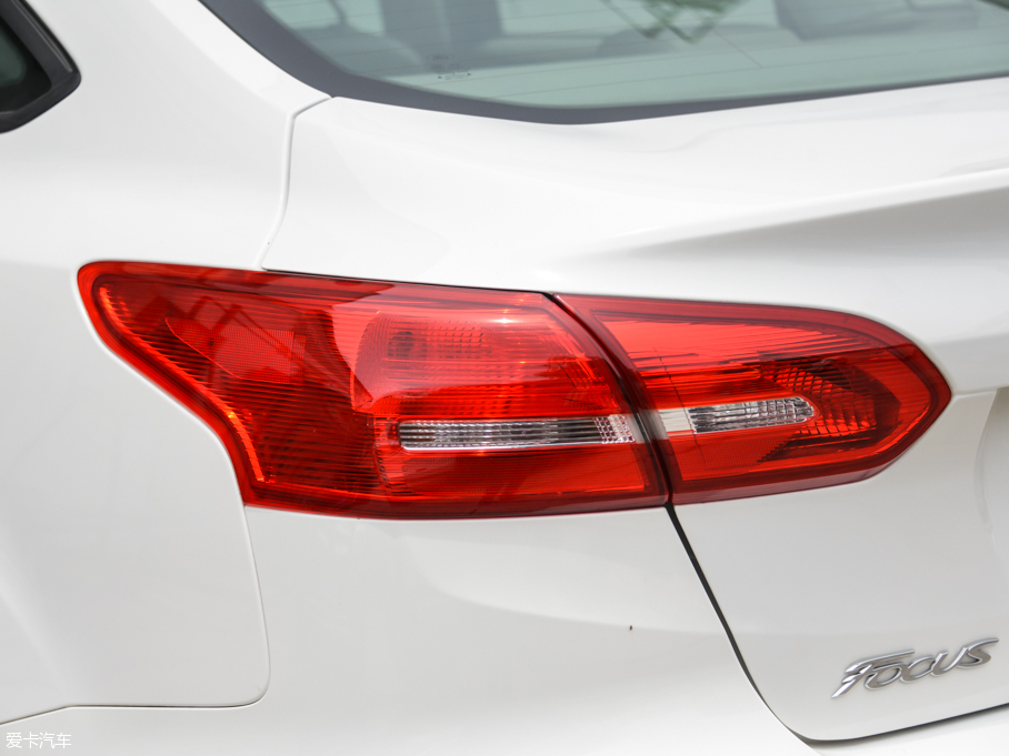 2015˹  EcoBoost 125 քӳL