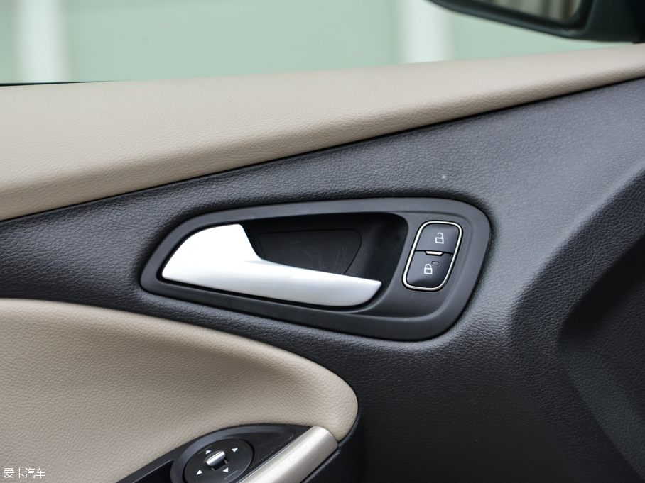 2015˹  EcoBoost 125 քӳL