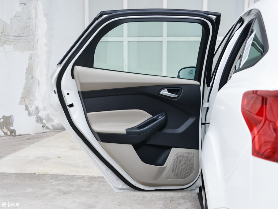 2015˹  EcoBoost 125 քӳL