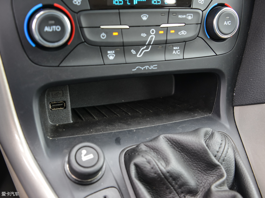 2015˹  EcoBoost 125 քӳL