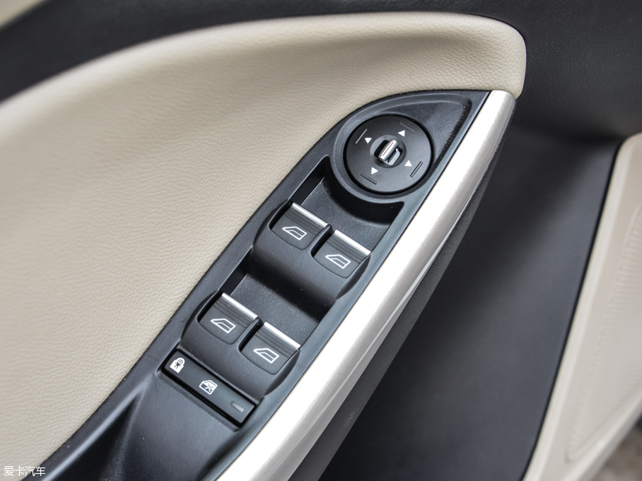 2015˹  EcoBoost 125 ք(dng)L(fng)