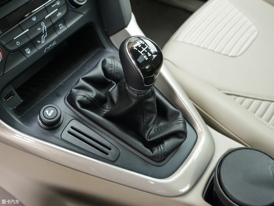 2015˹  EcoBoost 125 քӳL