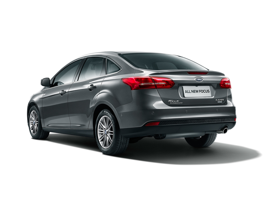 2015˹  EcoBoost 180 ԄŞ