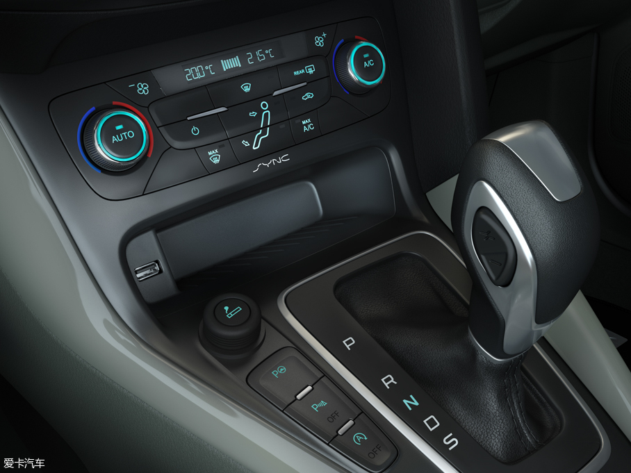 2015˹  EcoBoost 180 ԄŞ