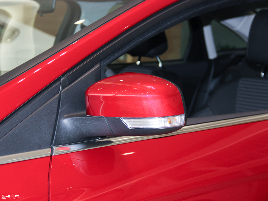 2015˹  EcoBoost 180 ԄӾӢ